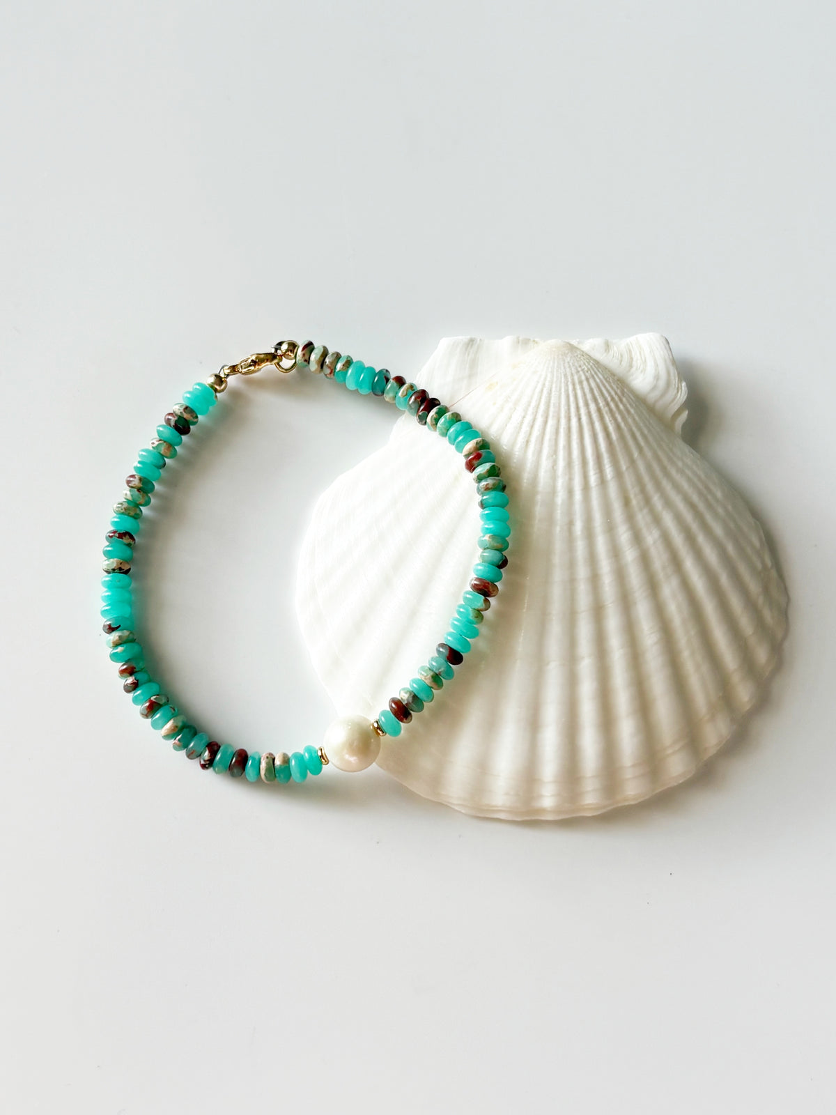 Agalmotite and Pearl Bracelet