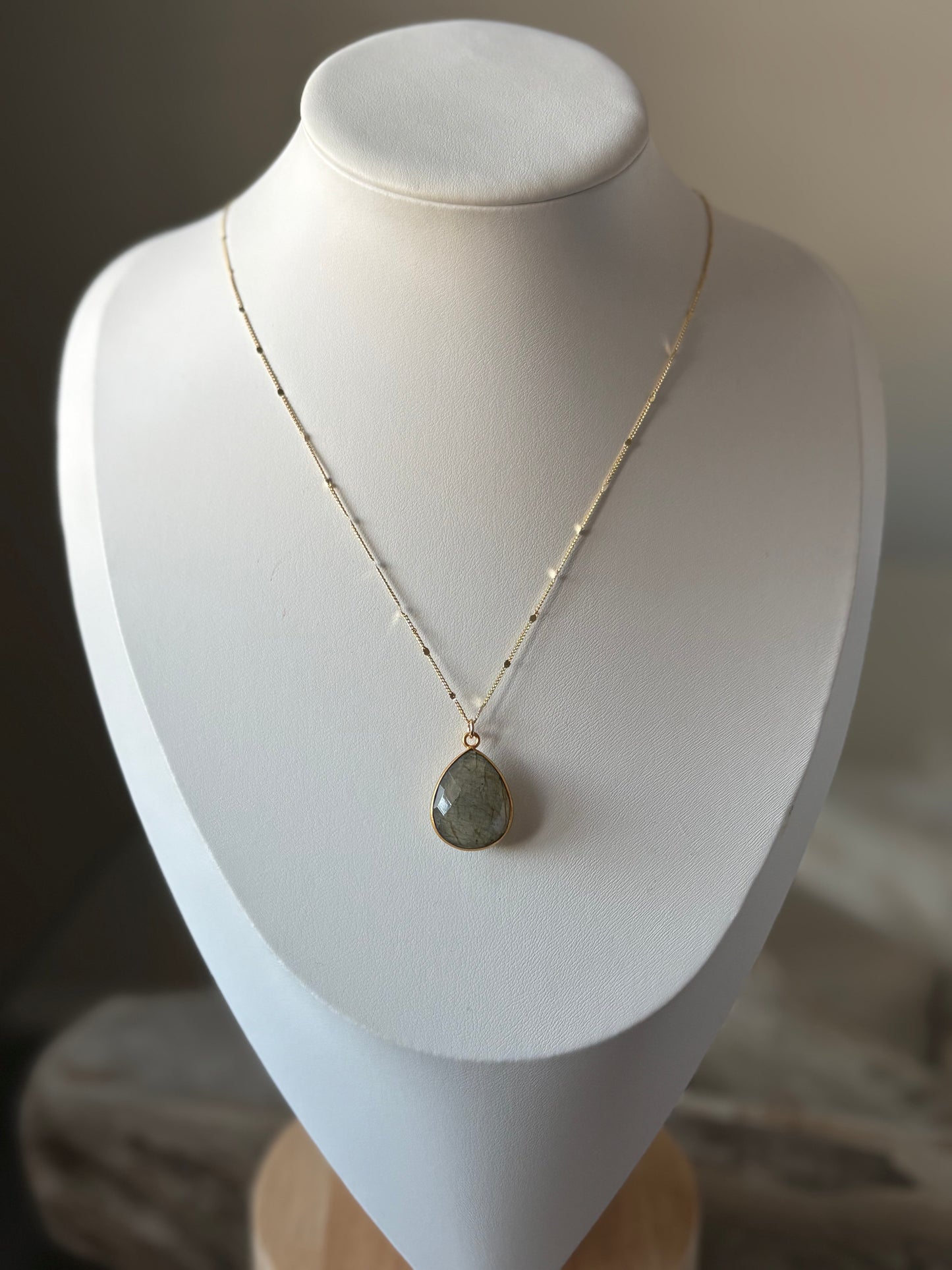Labradorite Gold Chain Necklace