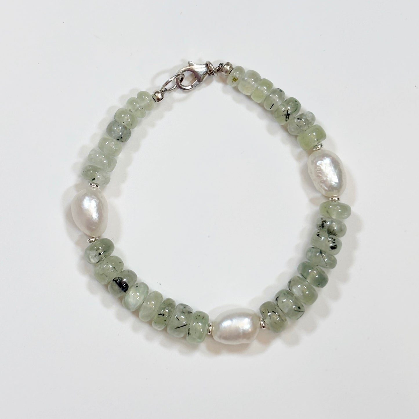 Prehnite and Pearl Bracelet