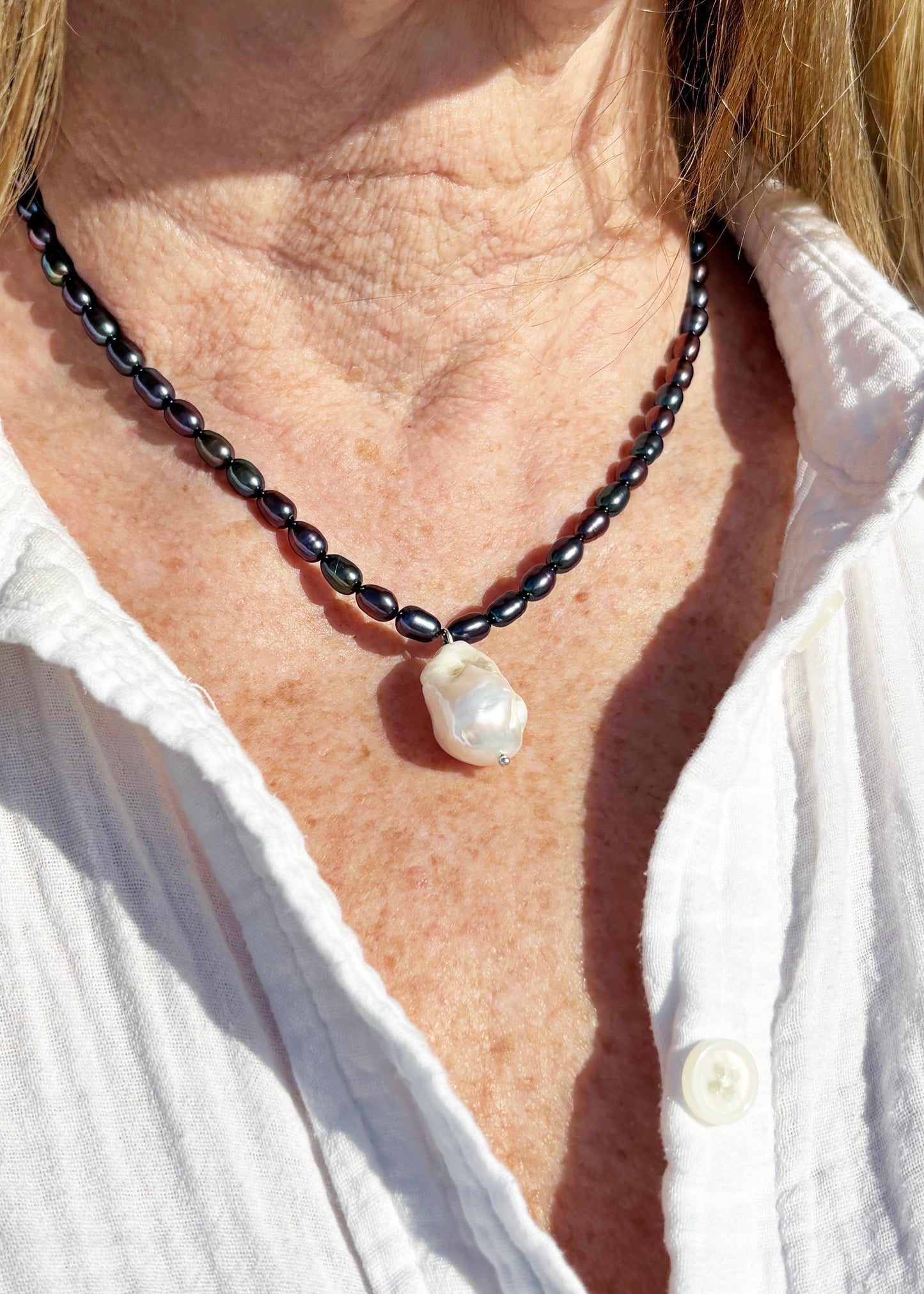 Peacock Pearl Necklace