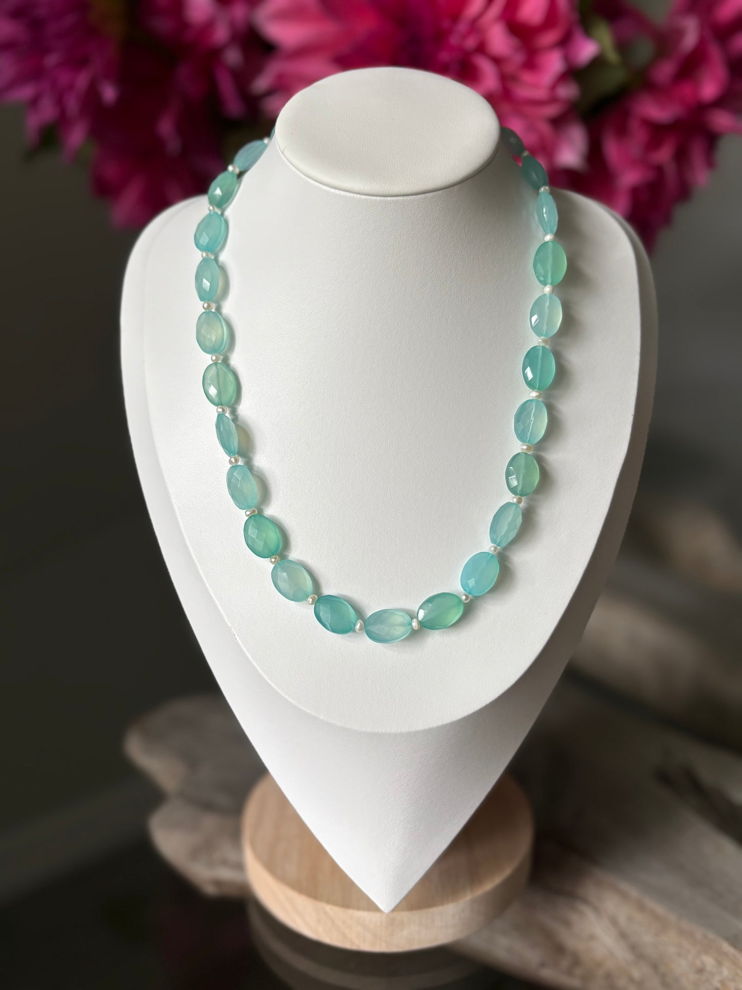 Chalcedony and Pearl 18”