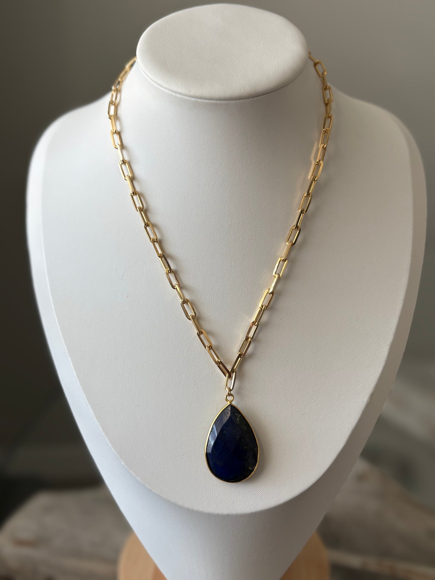 Lapis Teardrop Thick 16" Gold Chain
