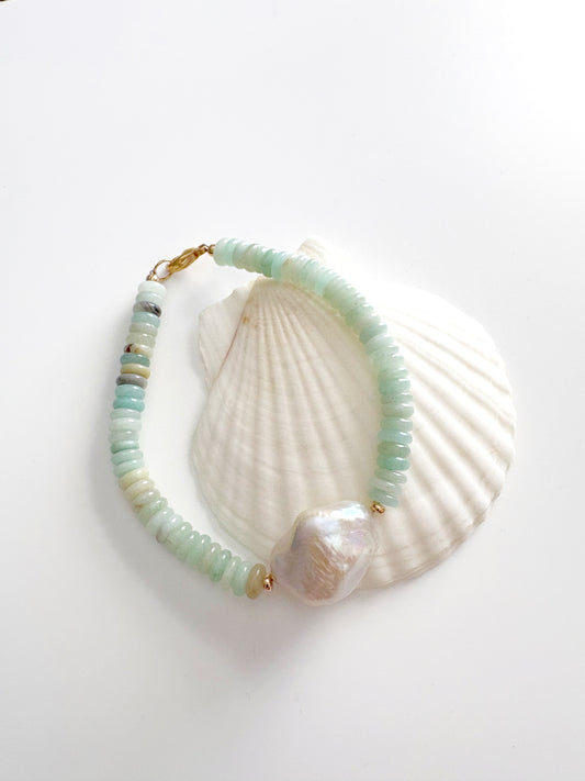 Amazonite and Large Pearl Bracelet
