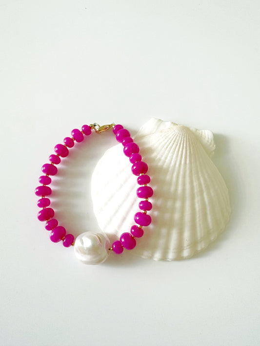 Fuchsia Jade and Pearl Bracelet