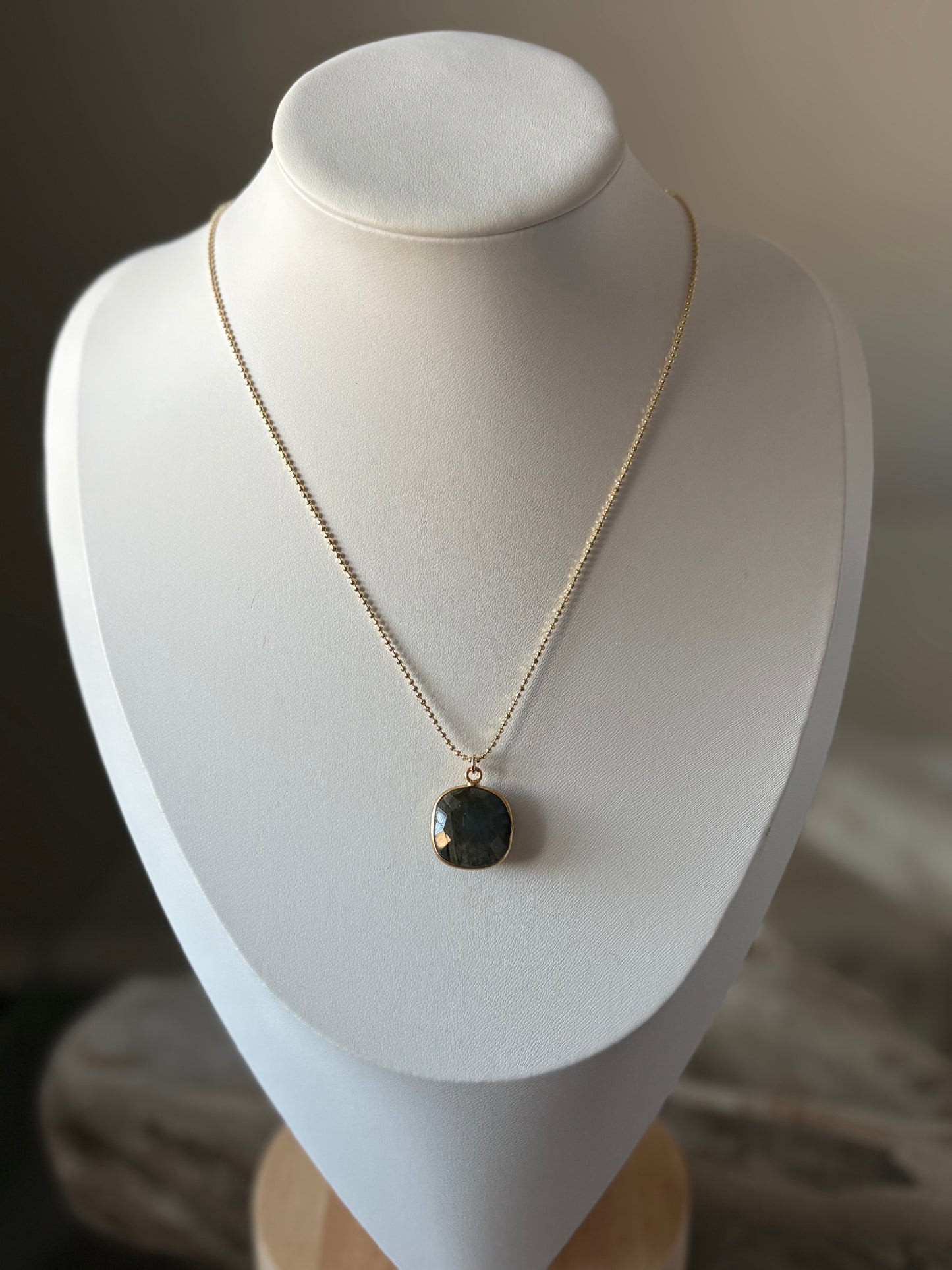 Labradorite Gold Chain Necklace