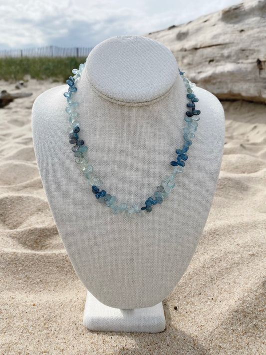 Light Moss Aquamarine Droplet Necklace