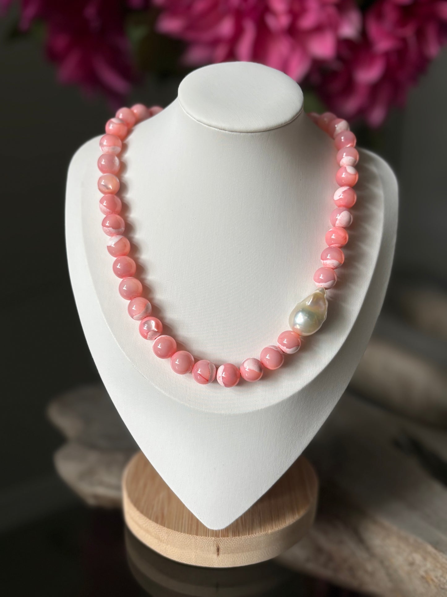 Pink Mother of Pearl Necklace