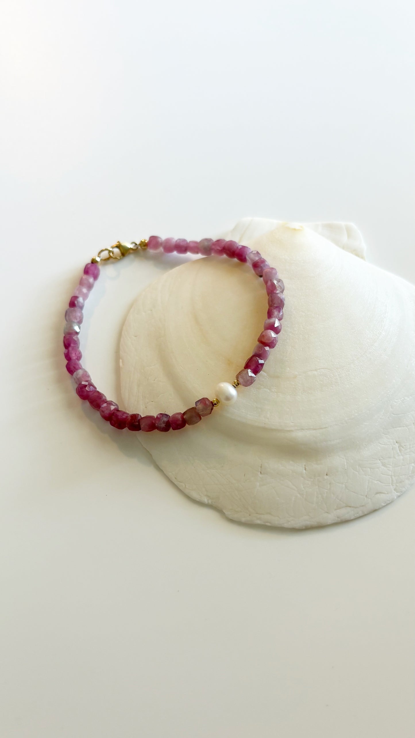Tourmaline, Lepidolite and Pearl Bracelet