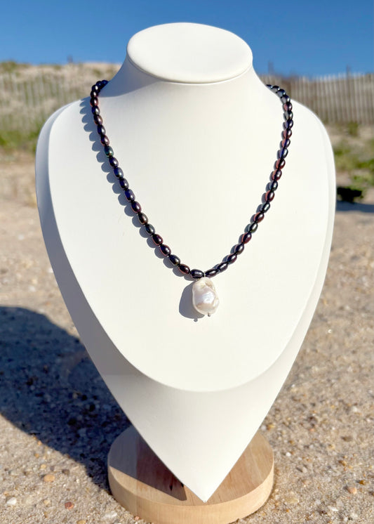 Peacock Pearl Necklace