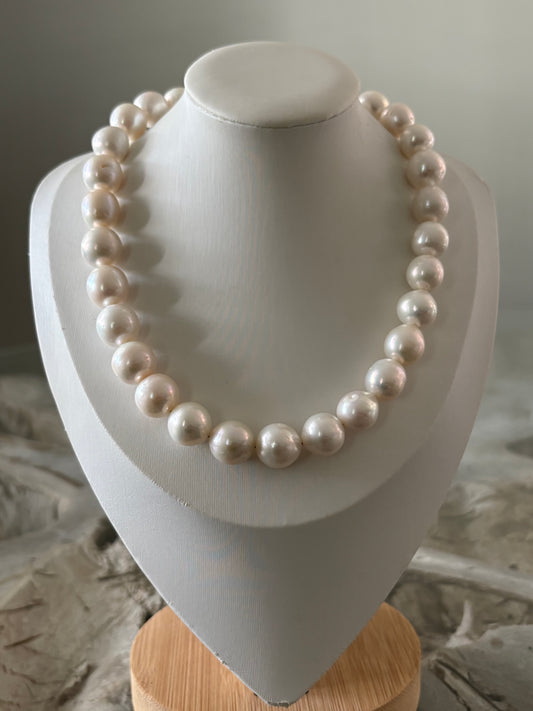 Chunky Pearl Necklace