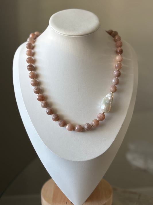 Peach Moonstone and Pearl Necklace