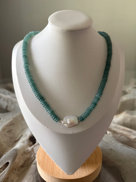 Dark Green Jade and Pearl Necklace