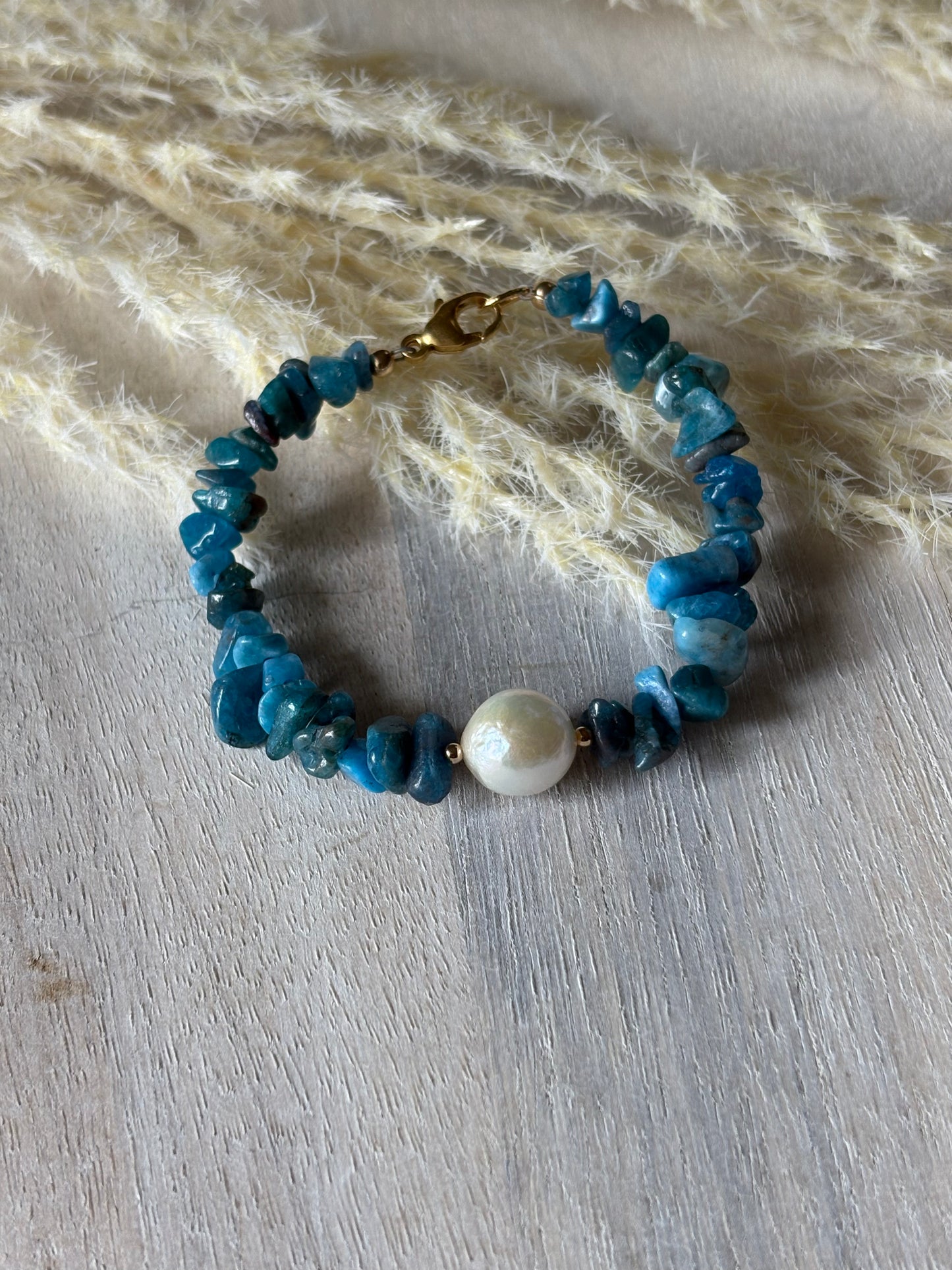 Apatite and Pearl Bracelet