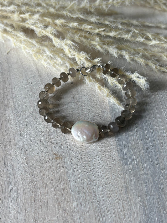 Grey Moonstone Pearl Bracelet