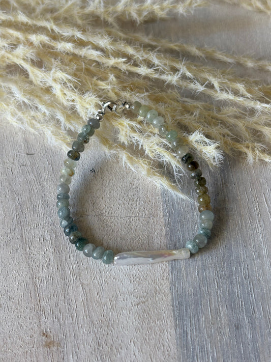 Beryl Pearl Bracelet