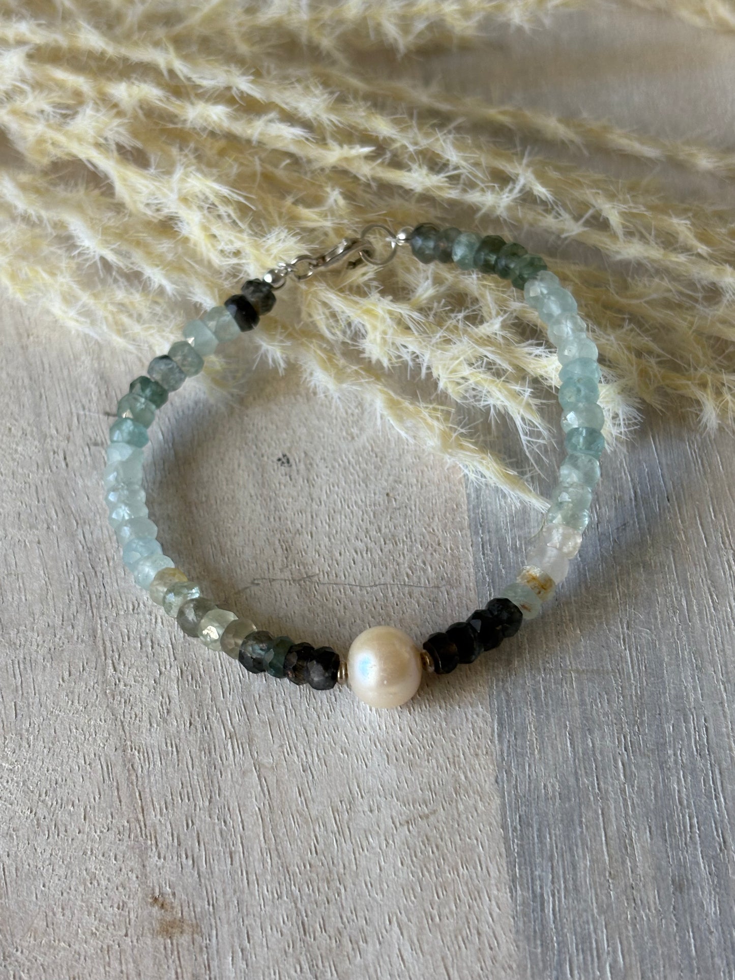 Moss Aquamarine Pearl Bracelet