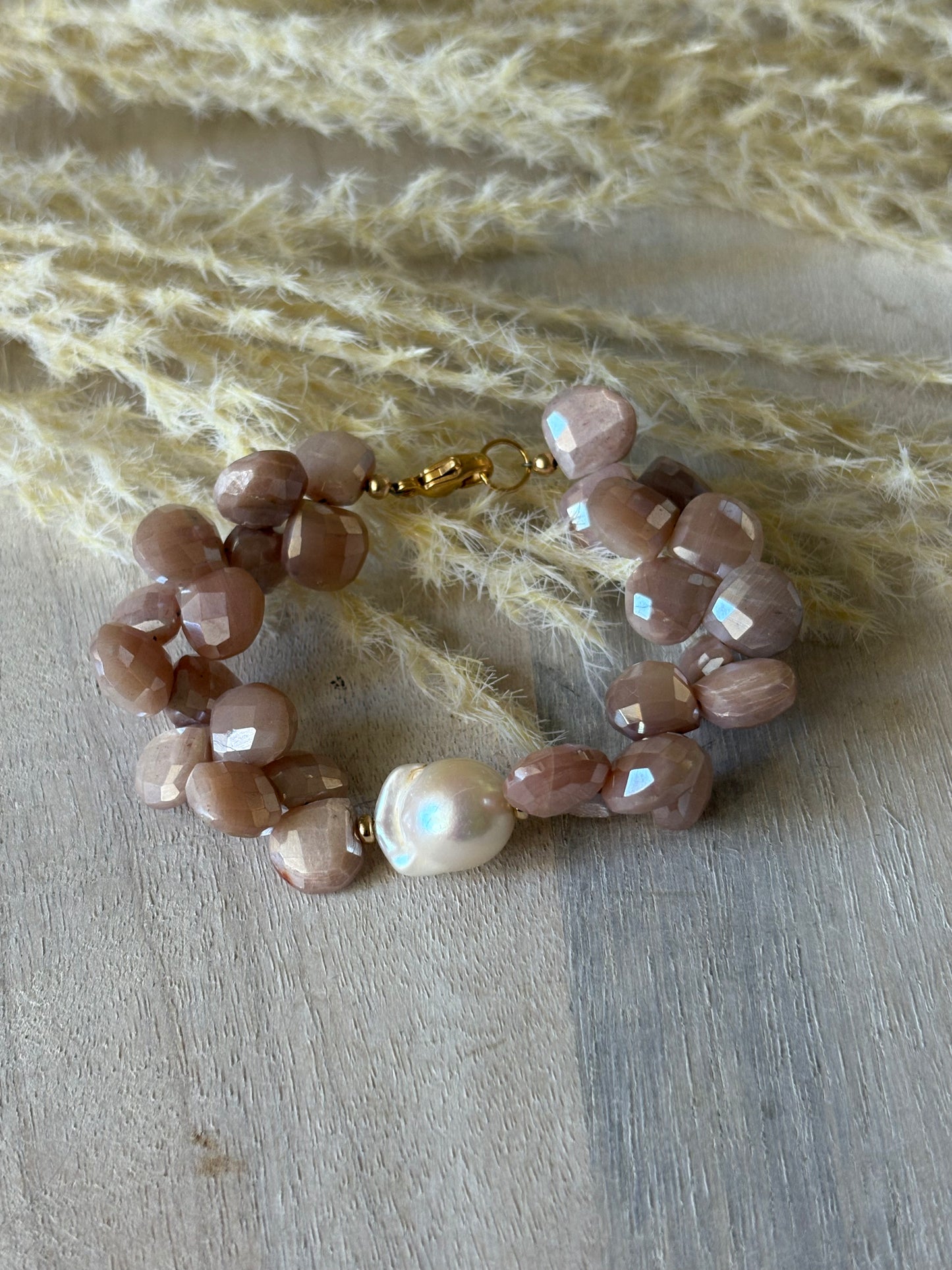 Peach Moonstone Pearl Bracelet