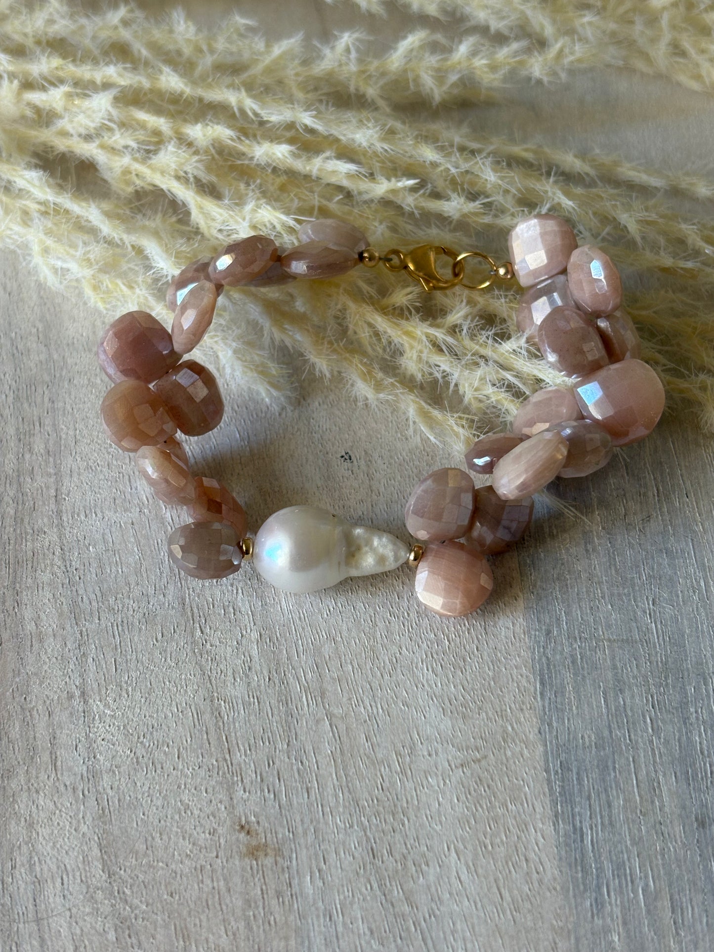 Peach Moonstone Pearl Bracelet